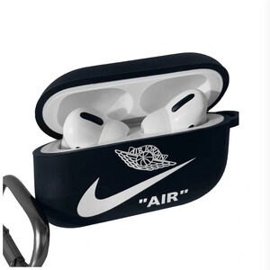 🆕 Nike AirPod Case